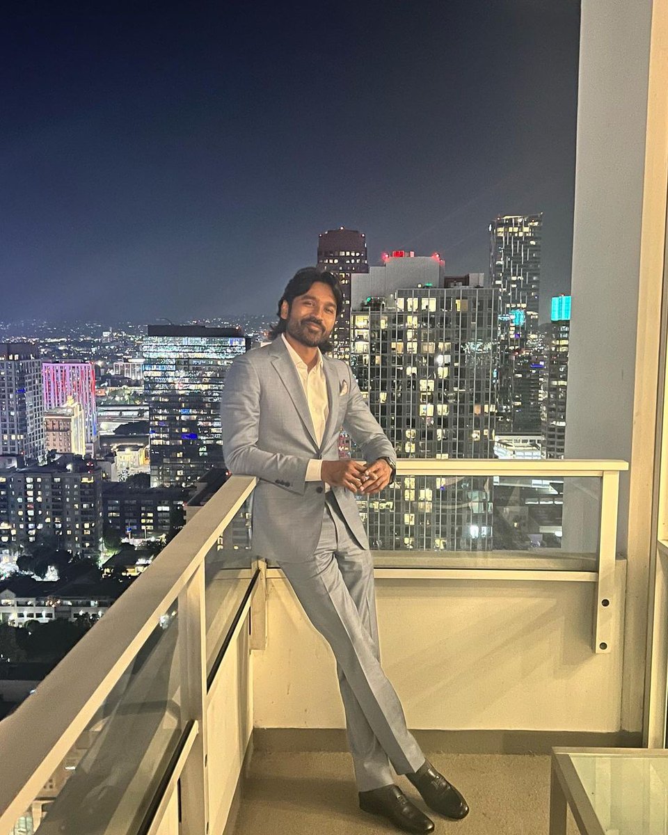 Muni2019's tweet photo. GLOBAL STAR D 🥳🔥

@dhanushkraja ❤️
#TheGrayMan #Vaathi https://t.co/1LmvA92pi3