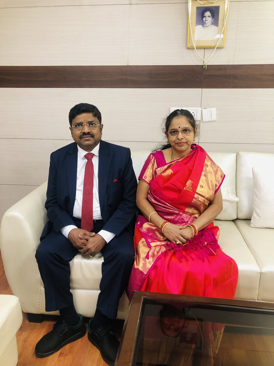 nareshpenumaka's tweet photo. Thank you all as I retire today from Government Service of 35 years in IRS(C&amp;IT) and 2 and 1/2 years in RBI &amp; ONGC 🙏💐God Bless All💐🎉 https://t.co/nQxCkRUA2K