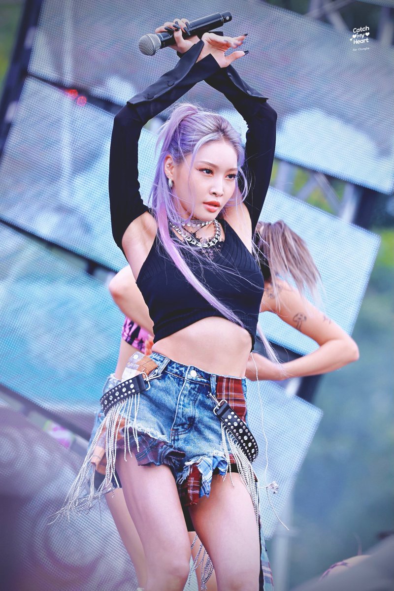 cmh0209's tweet photo. 220730 MIK FESTIVAL #청하 https://t.co/aLJHM0kpRR