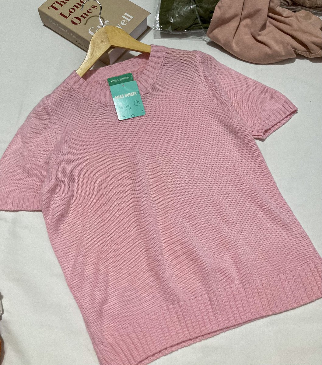 cutiegirlland's tweet photo. มือ1 จ้าา เสื้อไหมพรมงานนำเข้า ป้ายmiss sumey 
🎈Size : อก40 ยาว23
🧸Price : 75.-

รับจองทางDmเป็นหลักจ้า

#ส่งต่อเสื้อผ้ามือสอง #เสื้อผ้ามือสองราคาถูก #ส่งต่อ #ส่งต่อเสื้อผ้า #เสื้อผ้ามือสองสภาพดี https://t.co/zM8QfTf7TM