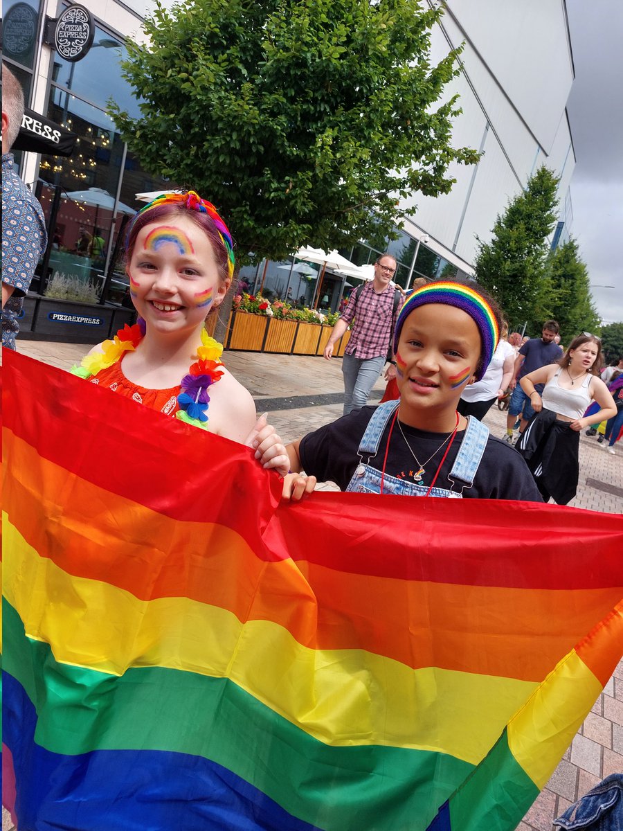 samdonigan's tweet photo. J&amp;A ready to roll into Y6 with all of the inclusive values they need... from learning at @CHPSchool, home and events such as @StockportPride 
#proud #inclusion #nextgeneration #loveislove #PSHEsuperstars 🌈🌈🌈 [ @Charl0ttescakes ] https://t.co/Gqzb1PzHCG