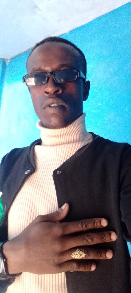 Engbohnie Thura tweet media