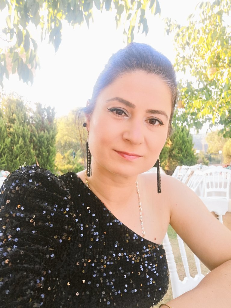 KostuSinem's tweet photo. https://t.co/EYIBlgIYWq