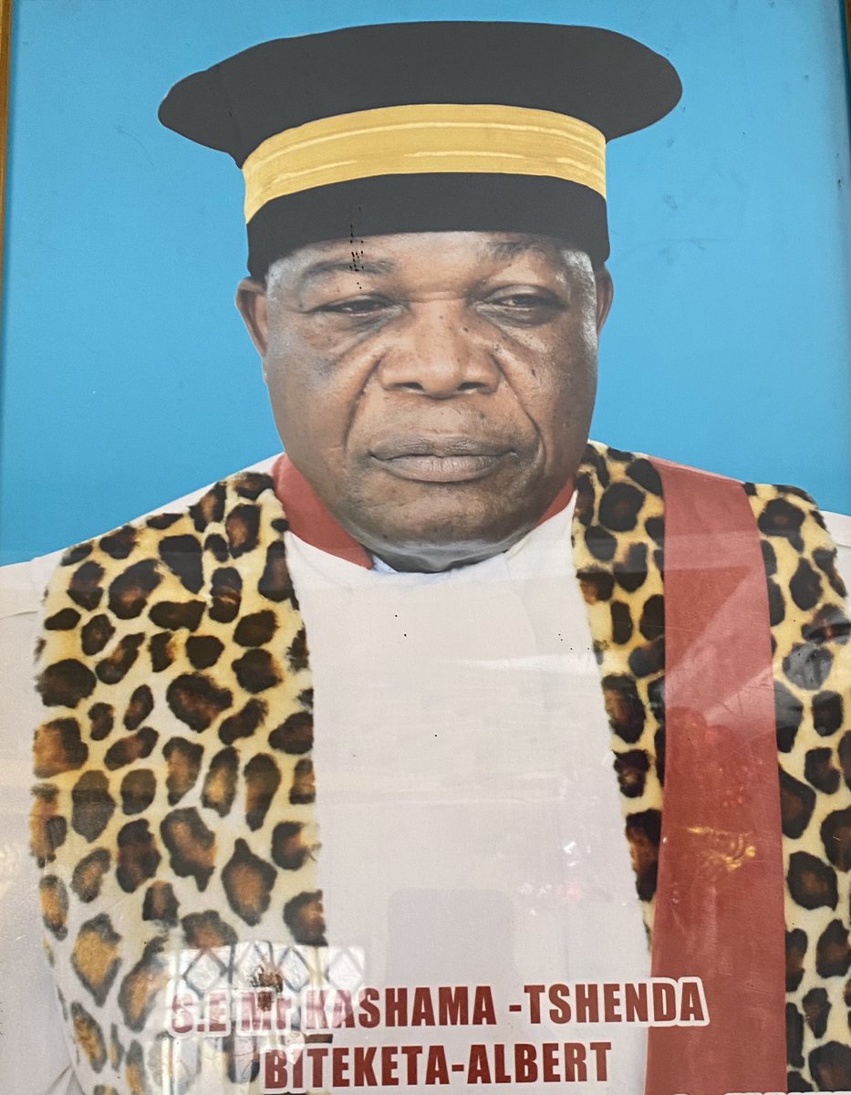 KashamaOdia's tweet photo. Je me réjouis d la nomination d mon père bien aimé, le Haut-magistrat Albert Kashama, en qualité d’Avocat Général près le Conseil d’Etat. Je salues aussi la graduation de tant d’autres magistrats, à qui je souhaite succès dans les efforts d’amélioration de l’appareil judiciaire. https://t.co/m7u4tyxLKO