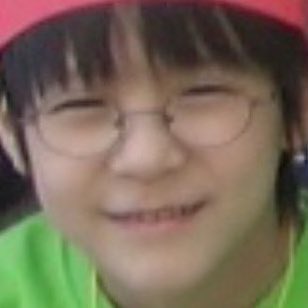 น่ารักมาก โน่ยิ้มตาขีดเดียว .◜◡◝