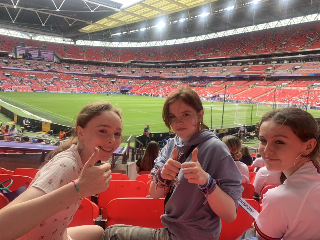 Lawrence tweet media