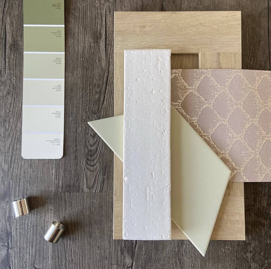 Some summer inspiration for your home renovations🏠 🔨 
•
Flooring - Luxury Vinyl - Mystic Peak – S
Collection - SolidCore
•
Visit our website and order free samples!
Product link in the bio.