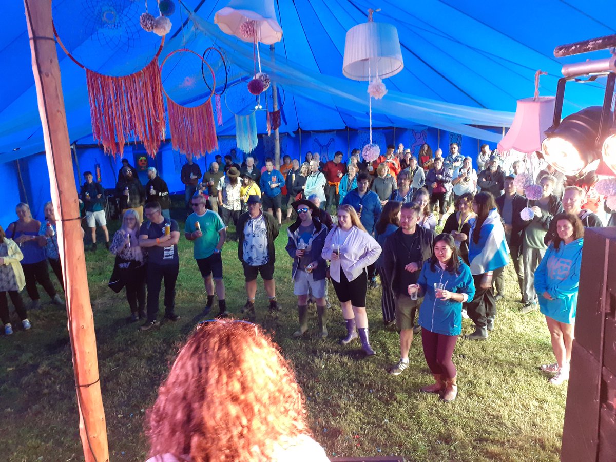 andy5000miles's tweet photo. Having an amazing time at @ButeFest in #Scotland this weekend, played 2nd stage with my band @GoodEarthC yesterday, playing main stage at 6:30 tonight, AND I met the fantastic @Scouting4Girls before their headliner slot. Quite a day!!
#Butefest #Bute #Scouting4Girls https://t.co/326ehh4w5B