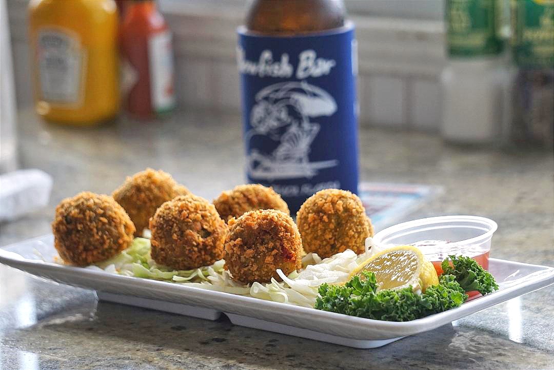 PierSideGrill's tweet photo. #NationalAvocadoDay calls for our Guacamole Fritters π
#PierSideFMB https://t.co/kf3pV5dMMy