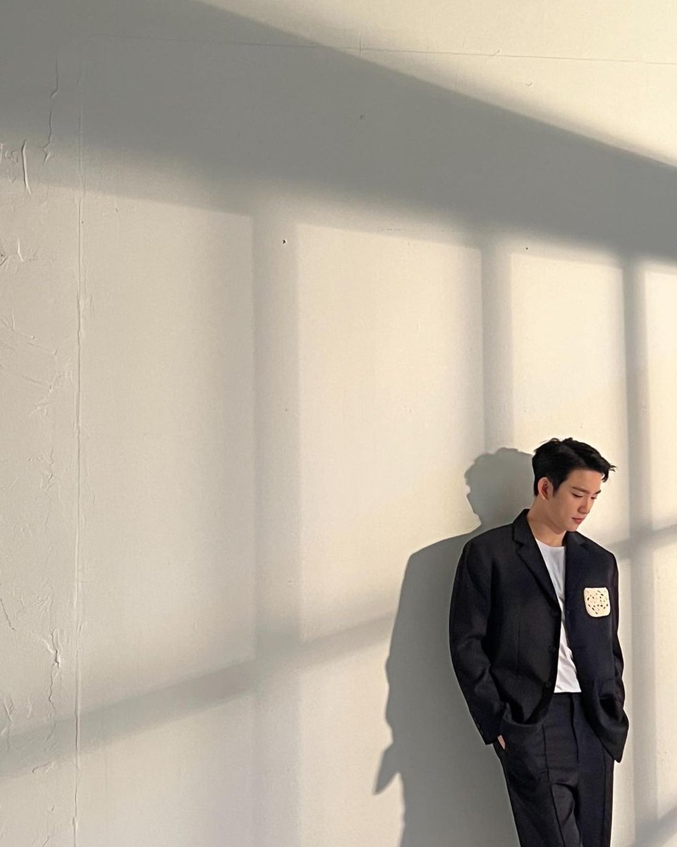 Jinyounga. (@jlnyoungaa) on Twitter photo 