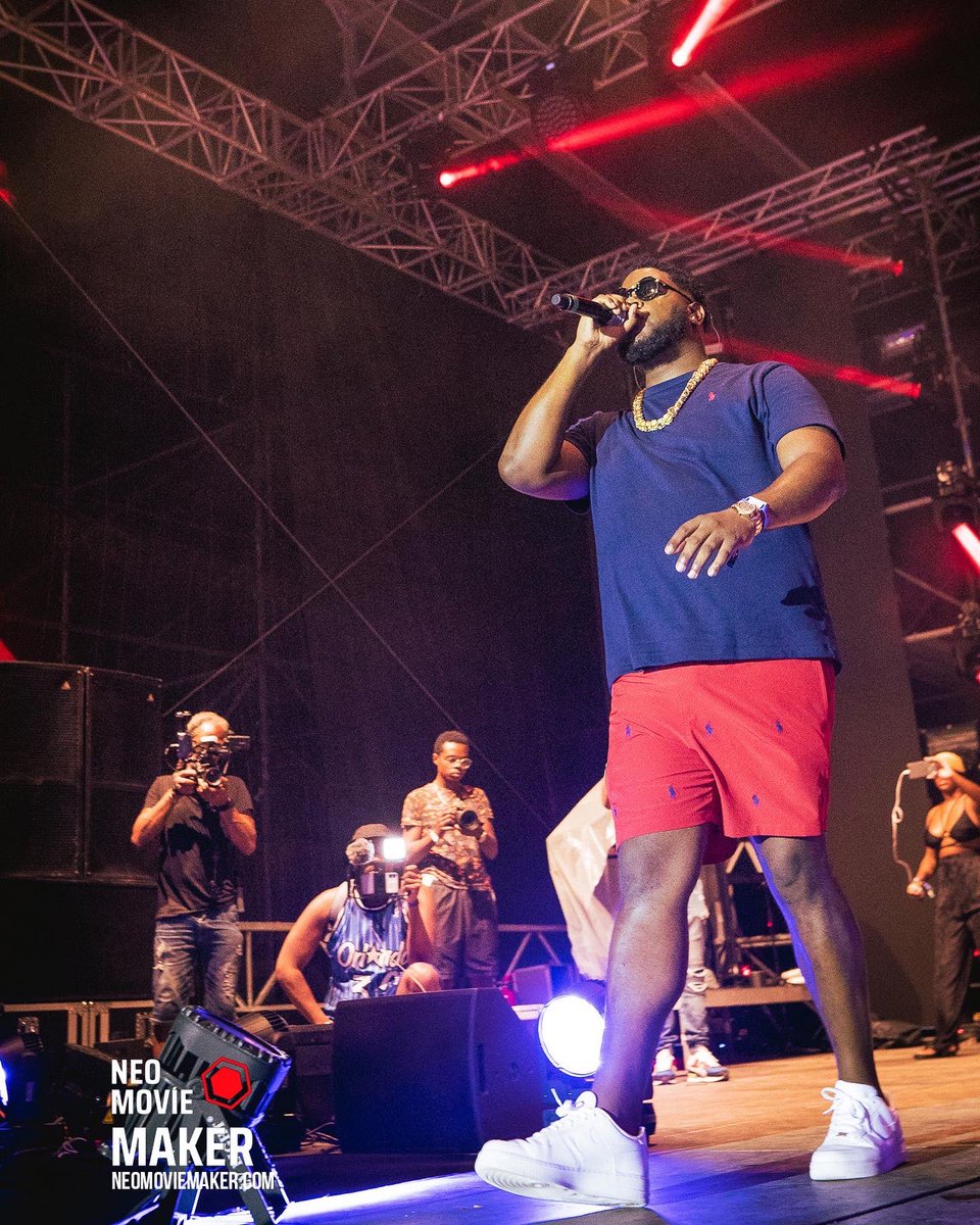 medhericdragz's tweet photo. @ADIMusicFest 🔥Avec un peu de retard 📸c était un moment magique 🌴 ! #ADI2022 @tufekwa #apdklife #guadeloupe #neomoviemaker https://t.co/WeCfX41NgX