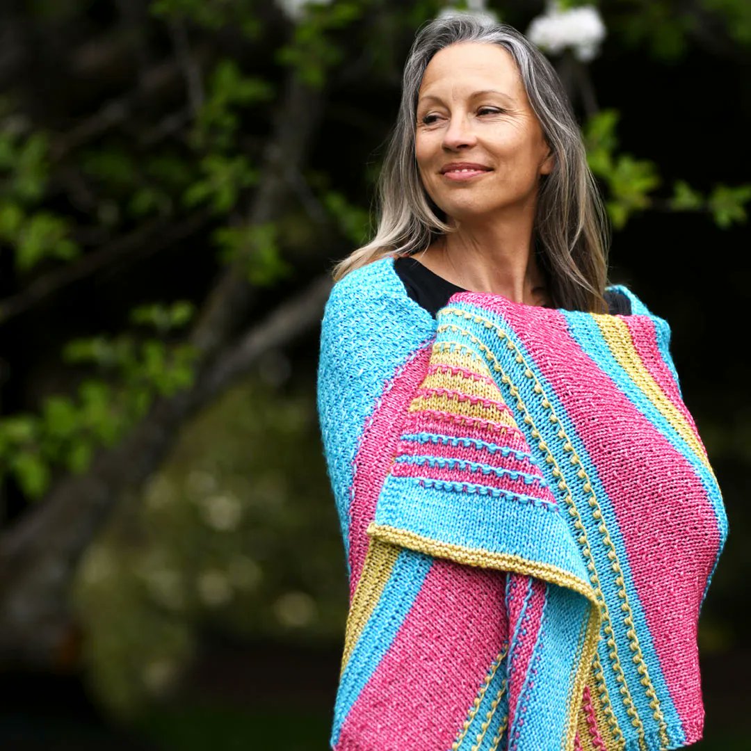 CascadeYarns's tweet photo. Pure Happiness Wrap in Cantata
by Ethel Weinberg
Download this free pattern on the Cascade Yarns website
https://t.co/5lXb0NRP3k
#CascadeFreePattern #CascadeYarns #FreePattern #KnitShawl #KnitWrap #Cantata https://t.co/ojOcZwTP6a