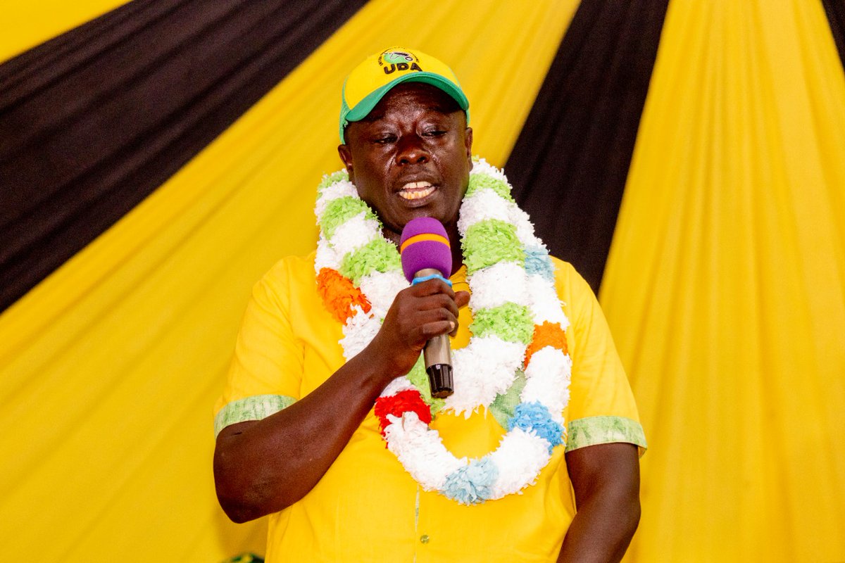 thanahkates2's tweet photo. Next Rigathi Gachagua Meeting opinion leaders in Lamu County
Hustler Nation the next Government πͺ
#MpangoNiBottomUp
#EnoughIsEnough
#TakeMyEverythingButDontKillMe https://t.co/5sjF33eHAa