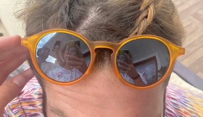 ADNAN SAKA MI MSHMSHSMDHDMSHMSHE