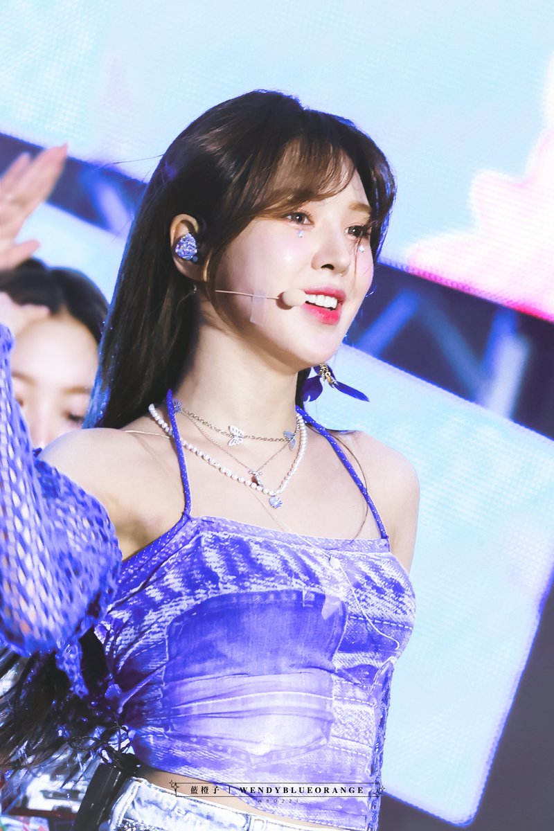✧︎ ᴡᴇɴᴅʏ ʙʟᴜᴇᴏʀᴀɴɢᴇ 🐿 tweet media