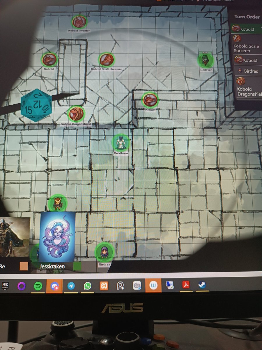 JESSKRAKEN's tweet photo. Así estuvo la partida de #dnd anoche... https://t.co/RnzRj1M1us
