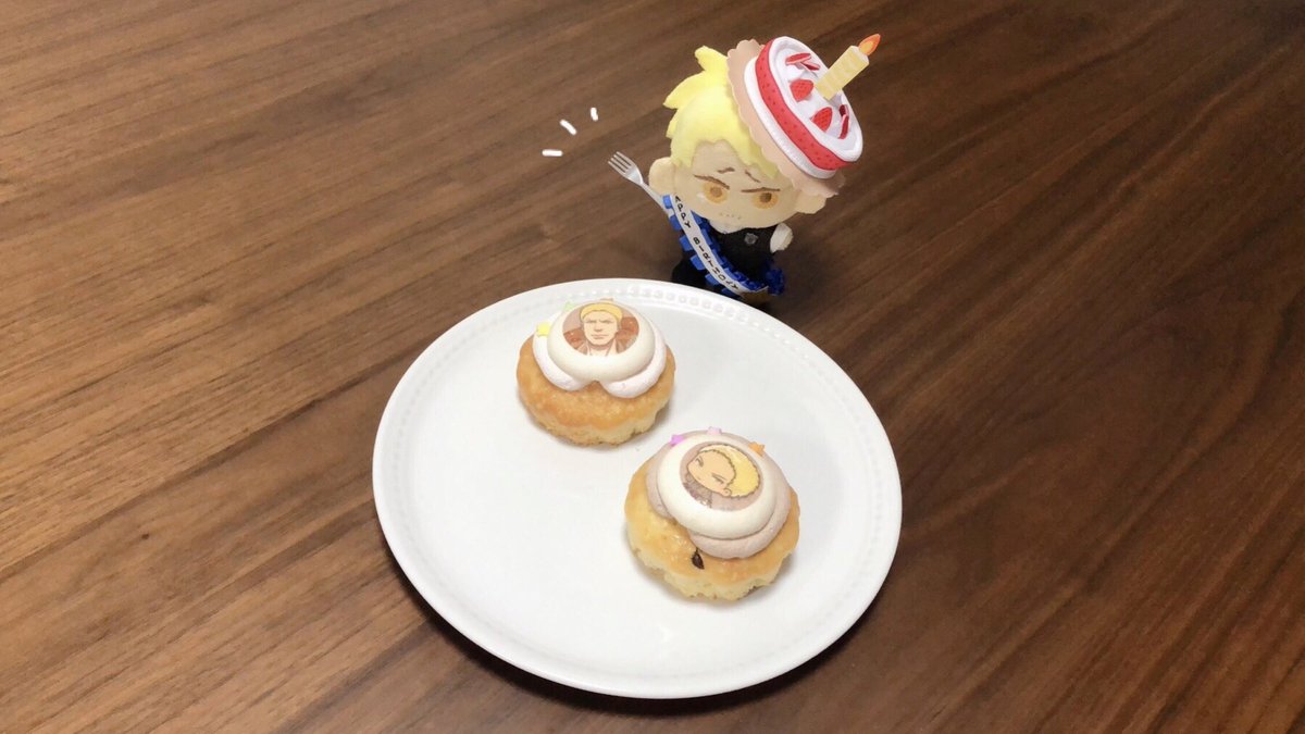 dobenaaa's tweet photo. ﾅｰﾁｬﾝ！誕生日おめでとう！

⚠︎自作ぬい 20220801 ライナー 誕生日🎂 https://t.co/OZ6a3ZQdTU