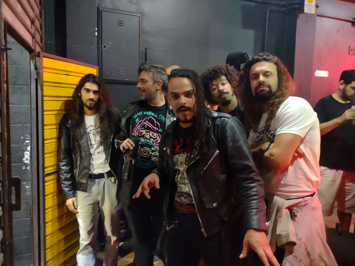 Parece que a noite foi boa ☠️