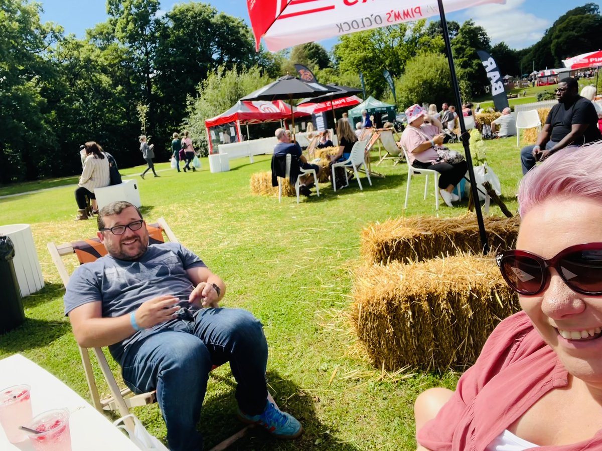 sfox2003's tweet photo. #chorleyflowershow @CuckooGin #Sunshine  Spending far too much money on more plants that I probably don’t need! 🪴 ☀️ 🌺🪴☀️🌺 https://t.co/EZi4yuJ6P3