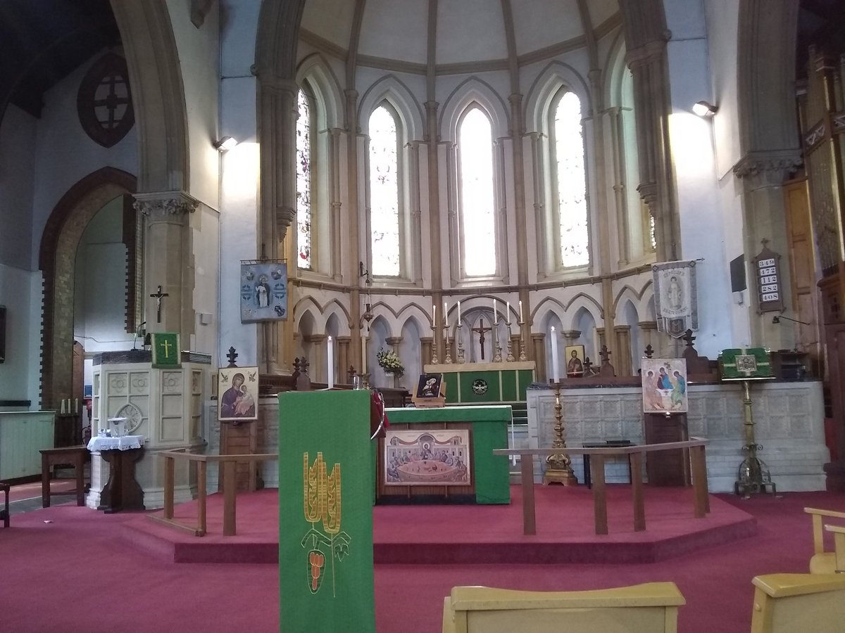 asspcommunity's tweet photo. Really enjoyed the Parish Mass at Christ Church, Eastbourne today and their warm welcome. God bless them in their mission in Seaside Rd and about the town. https://t.co/8gHctgQCKm