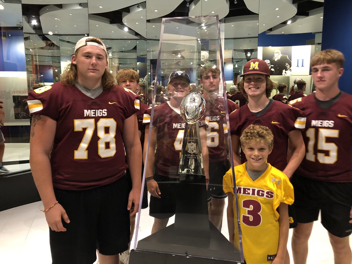 MeigsFb's tweet image. Meigs Marauder Football Team trip to @ProFootballHOF and Benson Stadium. A Special Thank You to Dr. Kelly Roush and Holzer for sponsoring our trip.
#MeigsFootball
#ProFootballHallofFame