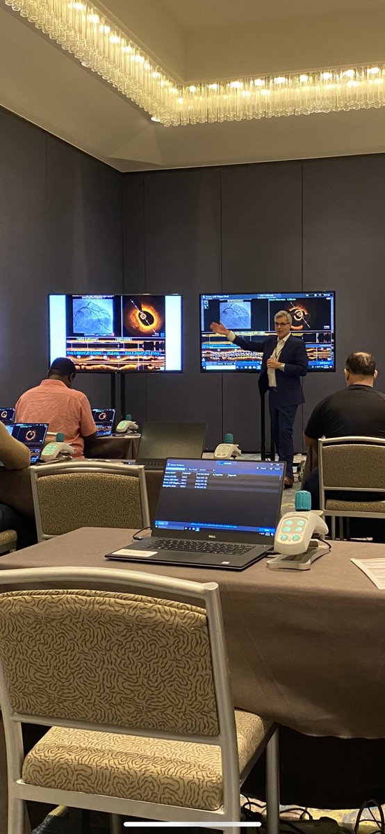 BCase07's tweet photo. Great time at PCIMasters Dallas learning all the technical skills for complex PCI cases. Thank you to the faculty @kevinjamescroce @jason_wollmuth @DrAmirKaki @KateKearney4 @duanepinto @BrianBergmark @AbbottCardio https://t.co/eLcNovwgQD