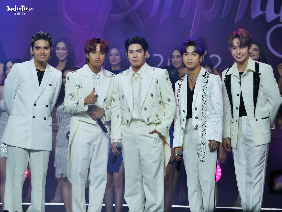 JustinTime_98's tweet photo. 220731 SB19 at Binibining Pilipinas 2022 Grand Coronation Night

SB19 AT BBPILIPINAS 2022
#SB19 @SB19Official
#QueensxKings #SB19atBBP2022 https://t.co/2ufyYe1gee