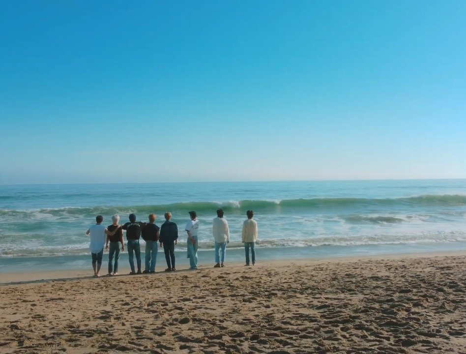 HalleyScoius's tweet photo. HAPPY STAY DAY!!! THANK YOU SO MUCH #StrayKids for the amazing and fresh song as a gift for us. We truly appreciate your love towards your fandom💖and we will always be your side💖I love you so much💖

Ps. This my first bday as a STAY💖 https://t.co/WinNEpYebj