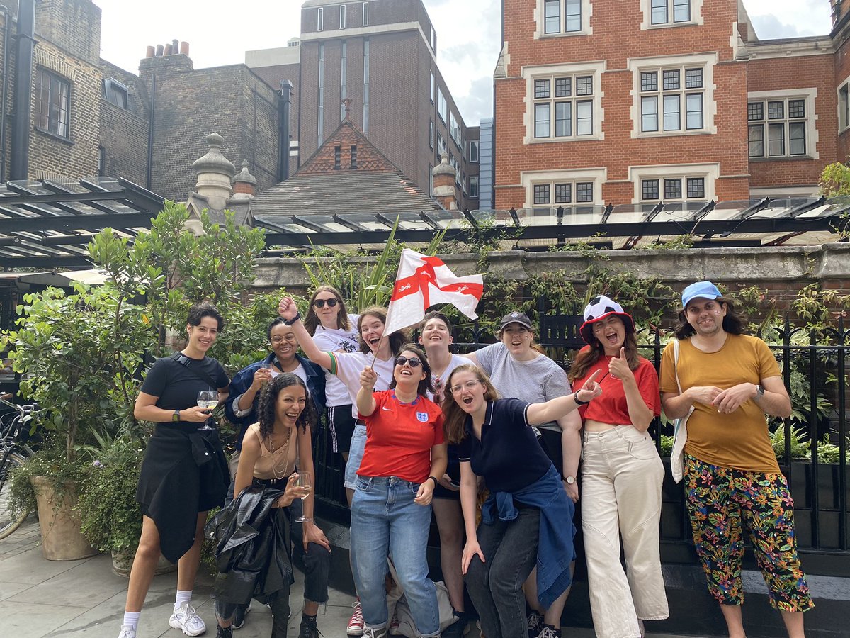 🦁 🦁🦁 #WEURO2022