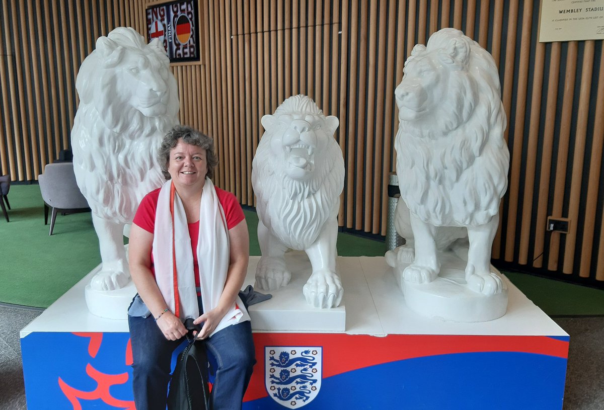 Come on you Lionesses! 🦁🏴󠁧󠁢󠁥󠁮󠁧󠁿👱🏼‍♀️⚽️ Bring it home!  <a href="/Lionesses/">Lionesses</a> #weuro2022