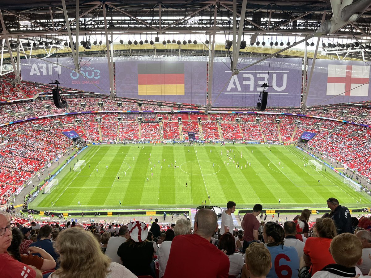 #WEURO2022 come on England!  🏴󠁧󠁢󠁥󠁮󠁧󠁿