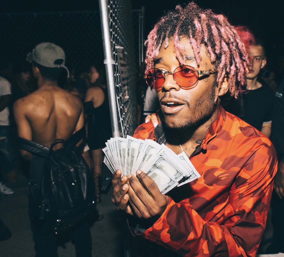 makeouthill's tweet photo. Happy Birthday to Lil Uzi Vert https://t.co/rGiTO8NV15