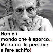 DomiziLa's tweet photo. @PoliticaPerJedi Un messaggio a tutti i #Pappagallini di Tweet che si divertono.. da poveri deficienti/replicanti a dire:
- Non vogliamo #Renzi con noi (è inquinante)
- Non voteremo PD se #Renzi entra in coalizione!
Mettetevelo bene in testa..
è #Renzi che non vi vuole.. xchè SIETE INCU?ABILI🤮 https://t.co/KNbO75llLX