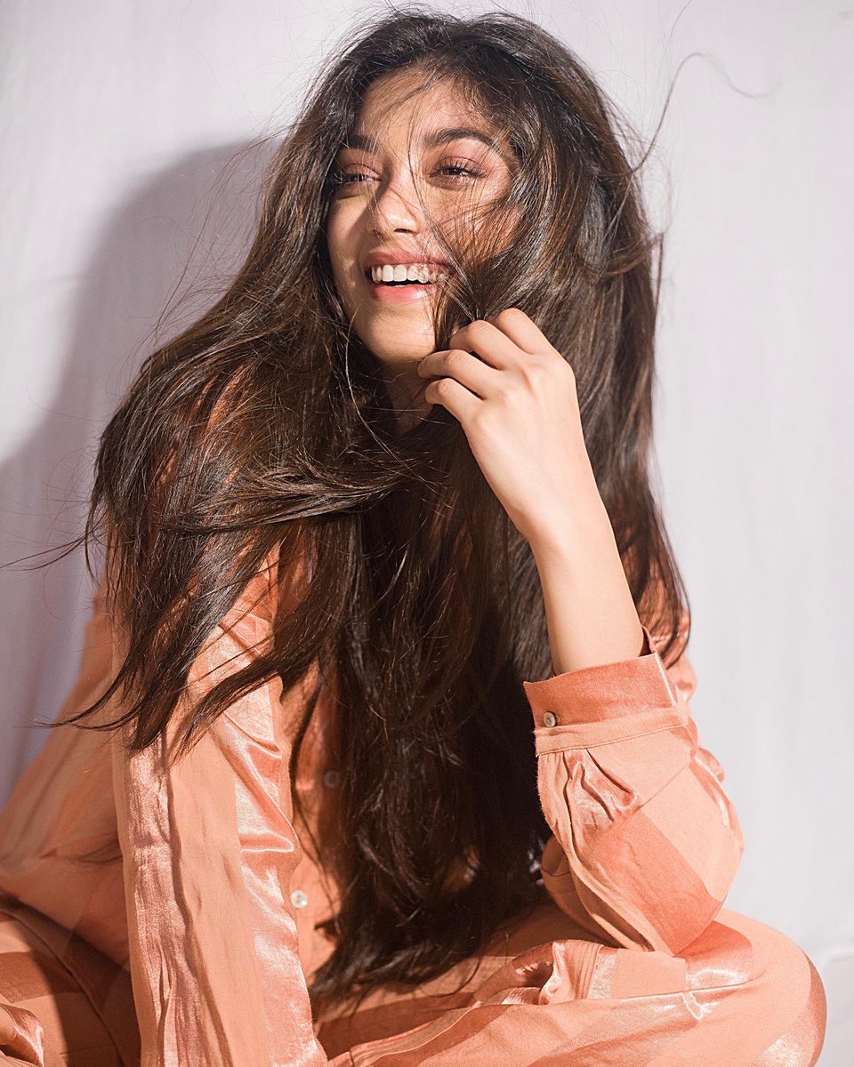DiganganaS's tweet photo. Happy soul ❤️ https://t.co/X4pC3iQV70