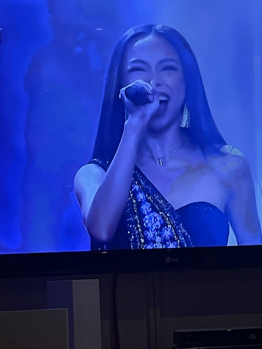 iamrickyearl's tweet photo. @maymayentrata07 look so expensive!✨💖 https://t.co/w5W9JpbZ3E