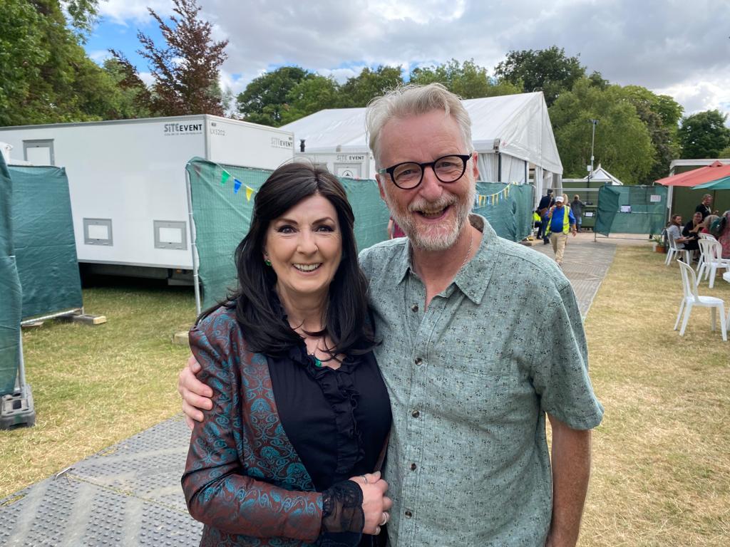 Moya and Billy preshow hugs @CamFolkFest ! @moyaclannad @billybragg #inalifetime