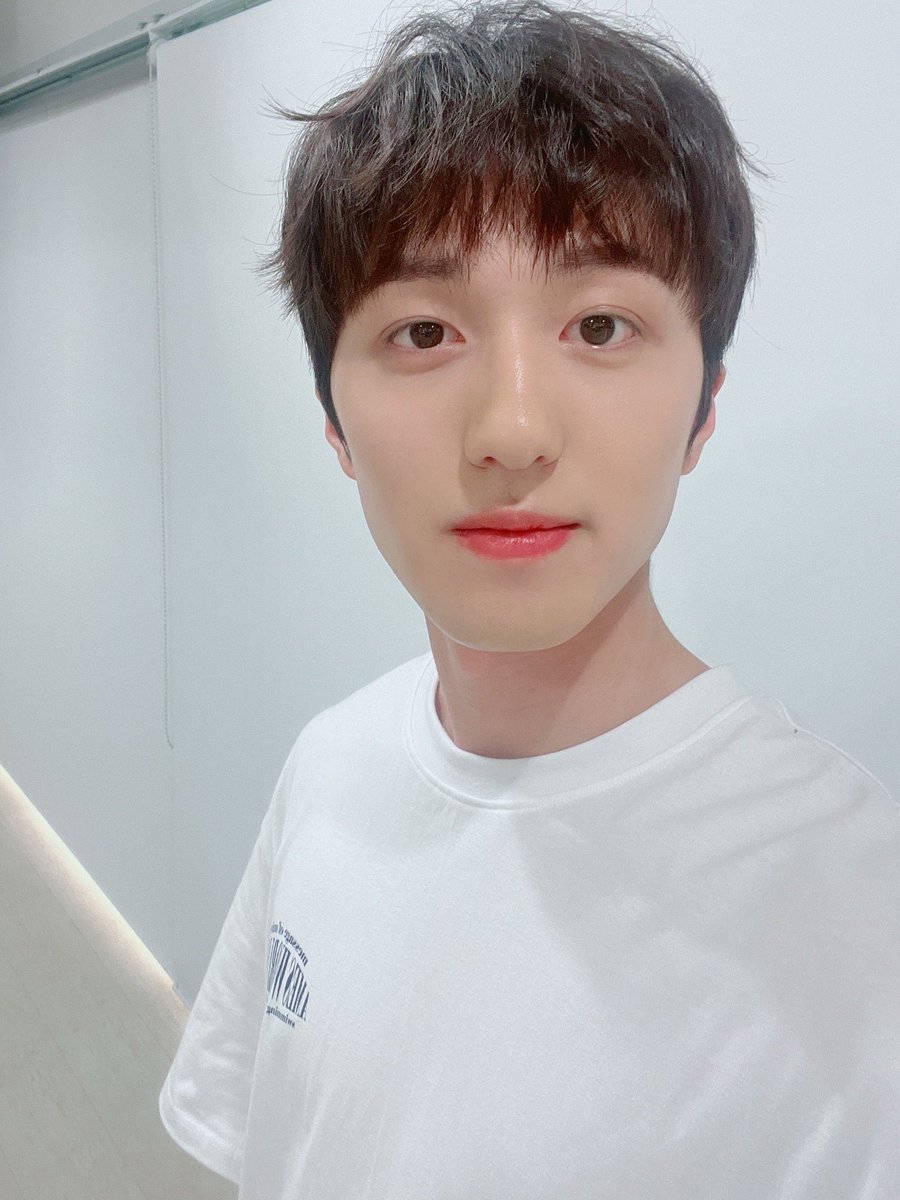 SF9_UNIFILES's tweet photo. https://t.co/BNHSivFral