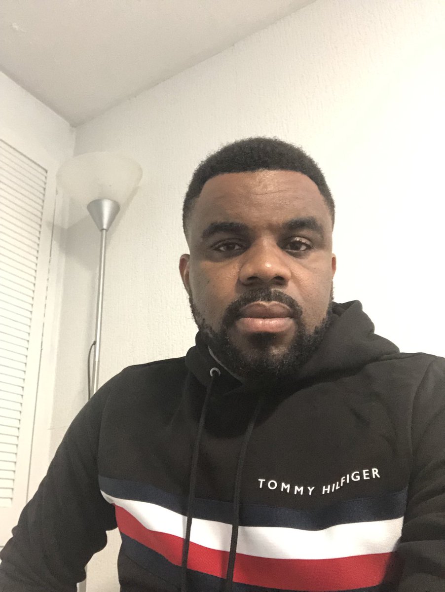 IamUcheCharles's tweet photo. #NotMyRealFace https://t.co/KppfEARDgm