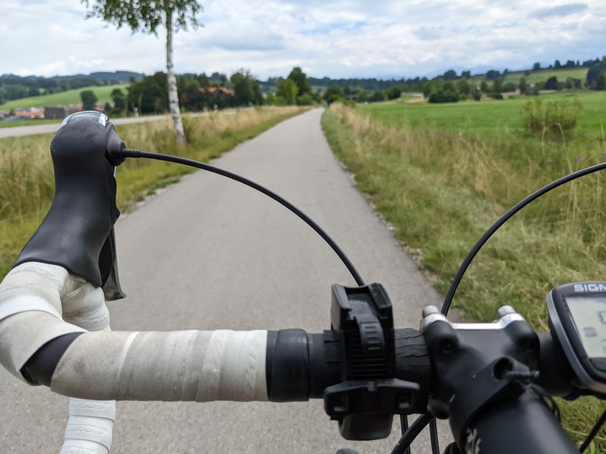 heutige Radtour Sieh dir meine Aktivität auf Strava an: strava.app.link/Znb3grdb7rb