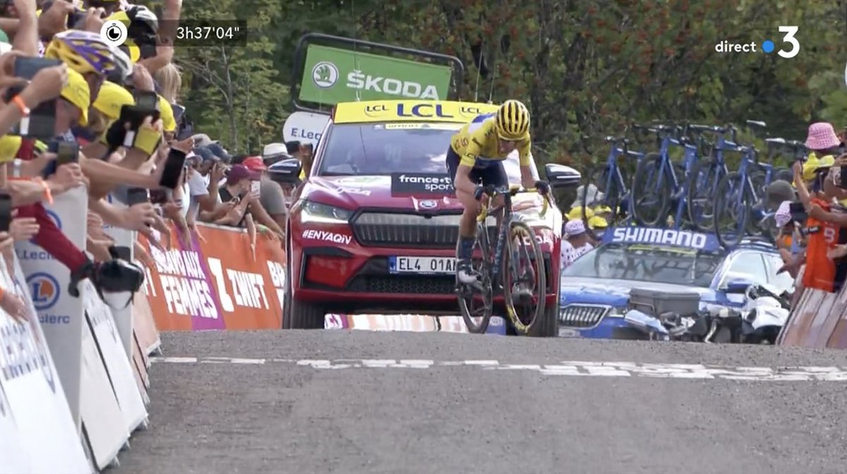 On en pense quoi la <a href="/FFLose/">Fédé 🇫🇷 de la Lose</a> ? 🏍😂😭
#TDFF