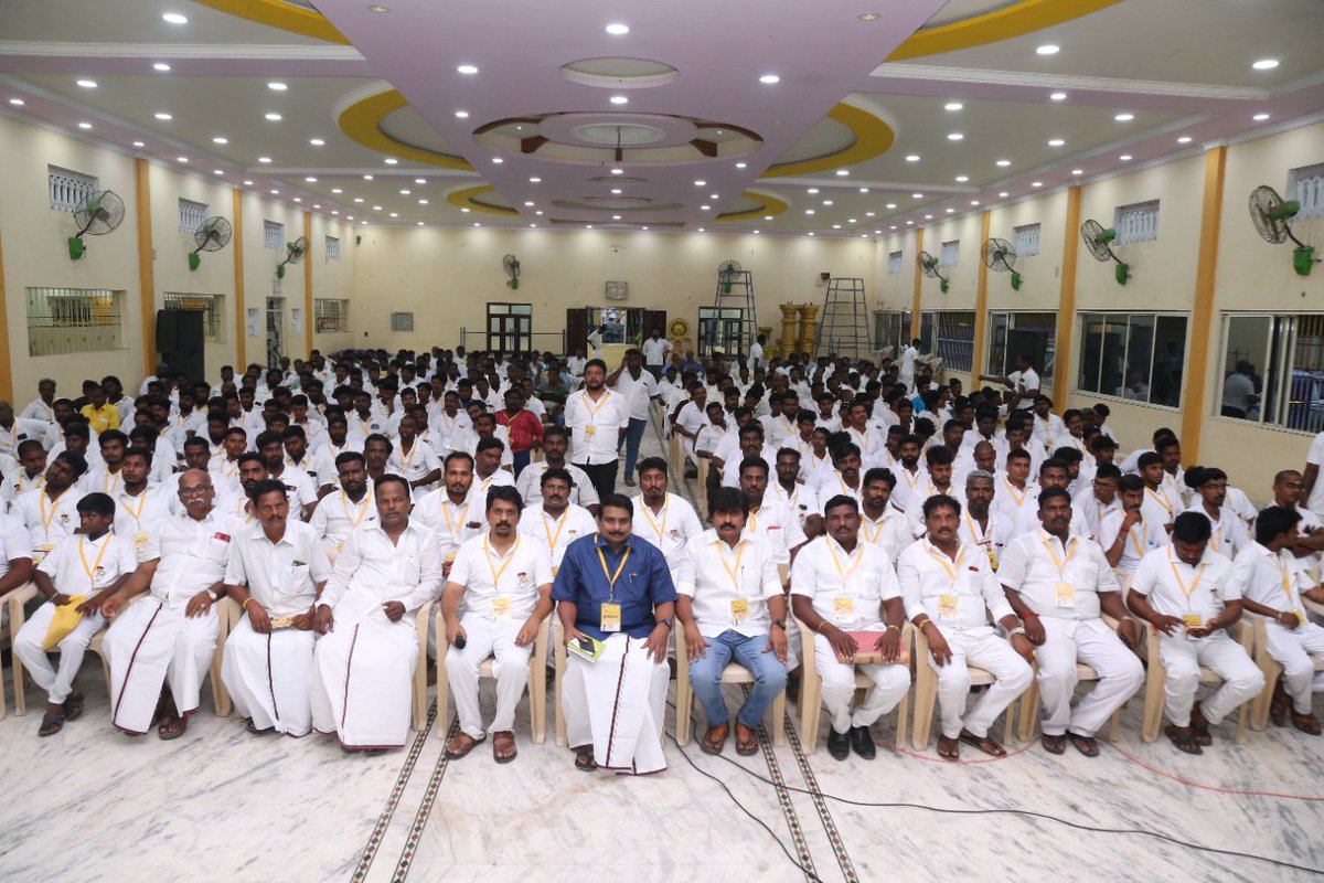 DMK Youth Wing (@dmk_youthwing) on Twitter photo 2022-07-31 15:46:00 திராவிட இயக்க தலைவர்களின் கொள்கை போராட்டத்தை- சாதனைகளை, வேலூர்(கி) மாவட்டம் ஆற்காடு ஒன்றிய-நகர @dmk_youthwing சார்பில் இன்று நடைபெற்ற #DravidianModelWorkshop-ல், திரு.@lenin_govi&திரு.@slbala ஆகியோர் இளைஞர்களிடையே எடுத்துக்கூறி உரையாற்றினர்.@Udhaystalin @R_Gandhi_MLA @easwarappan திராவிட இயக்க தலைவர்களின் கொள்கை போராட்டத்தை- சாதனைகளை, வேலூர்(கி) மாவட்டம் ஆற்காடு ஒன்றிய-நகர @dmk_youthwing சார்பில் இன்று நடைபெற்ற #DravidianModelWorkshop-ல், திரு.@lenin_govi&திரு.@slbala ஆகியோர் இளைஞர்களிடையே எடுத்துக்கூறி உரையாற்றினர்.@Udhaystalin @R_Gandhi_MLA @easwarappan