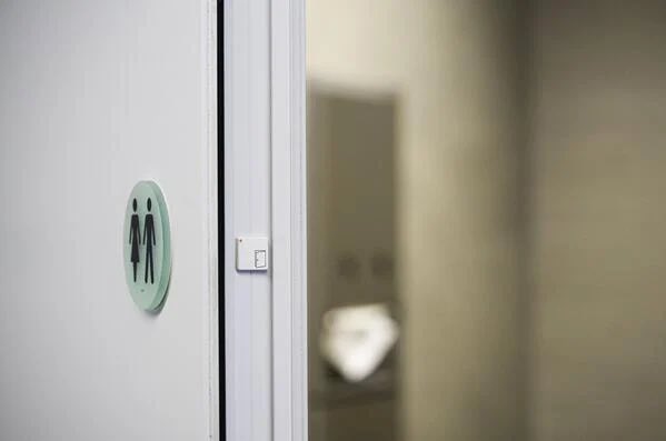 flexicount's tweet image. How to Optimise Washroom Cleaning for Maximum Efficiency.
This article discusses how to optimise washroom cleaning for maximum efficiency and customer satisfaction. 
flexicount.com/resources/how-…