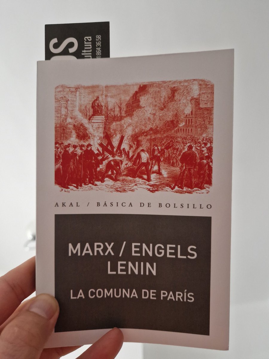 srdeserrano's tweet photo. "La Comuna de París"... ahora entiendo mucho de lo que sucede hoy en día #todoestaenloslibros #librolibres @AkalEditor #librosdeverano https://t.co/ElcqtDvDWn