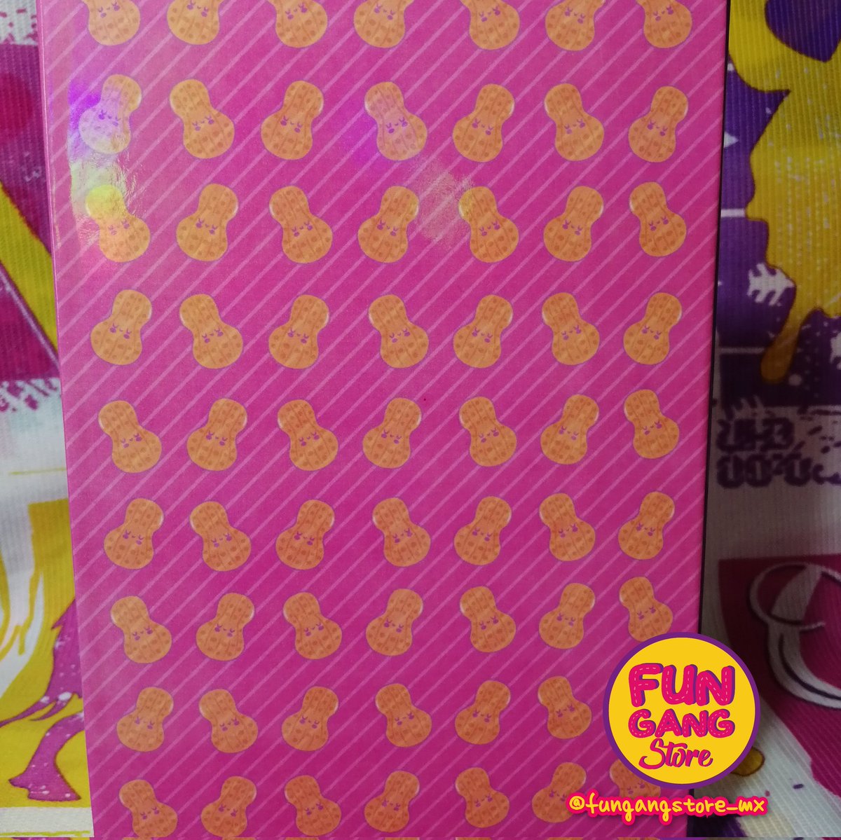 FunGangStore's tweet photo. 📚Sketchbook de Anya Forger, sobre pedido.

📒Pasta dura con acabado arcoiris y 200 hojas blancas.

💰Precio: $200

#libreta #libretas #cuaderno #cuadernos #diseñografico #hechoamano  #anime #manga #animeandmanga #spyxfamily #animeymanga #anyaforger https://t.co/xqmZJos1yQ