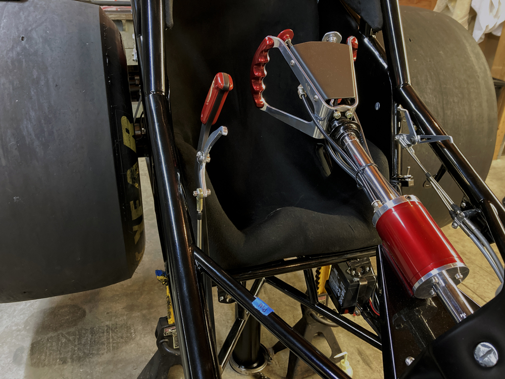 DDFunnyCars's tweet photo. The Mustang and Nova are loaded with custom Rod &amp; Jill Made components and other American Made competition products, manufactured by our official suppliers. Chugging forward!
...
#PMNitro #DDFunnyCars #MadeInUSA https://t.co/6DcjNgPZHV
