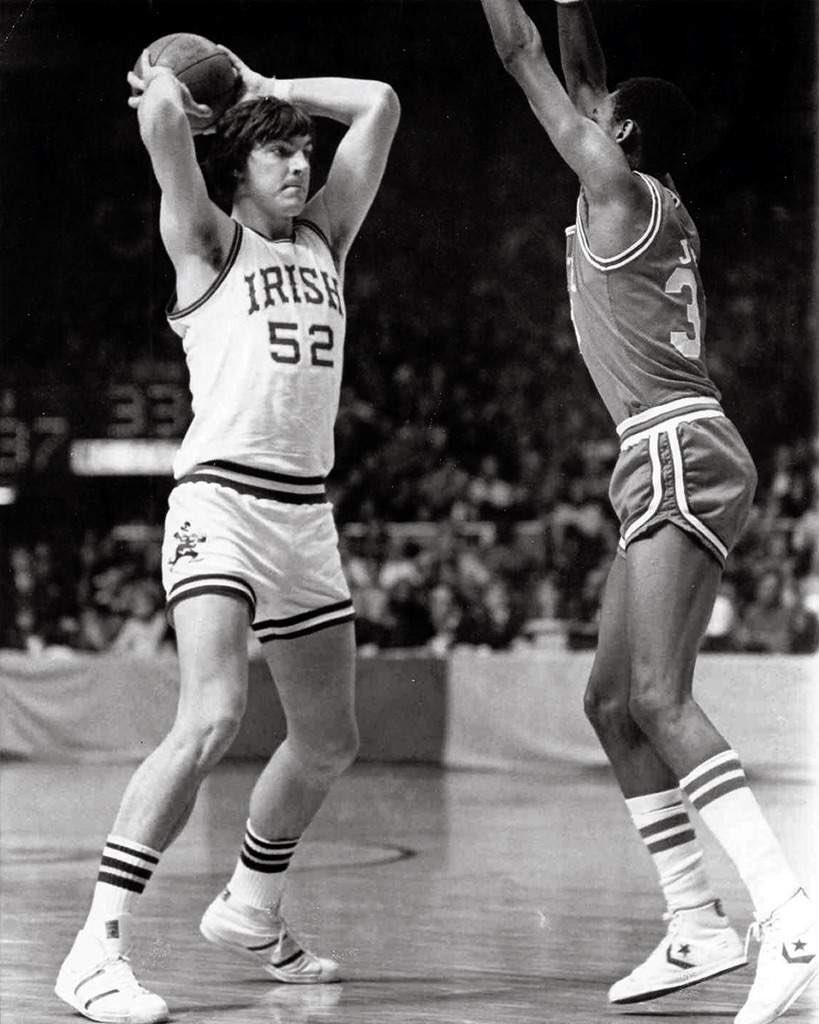 thewesleyyates_'s tweet image. Beyond blessed to say that I have received an offer from the University of Notre Dame !! 🙏🏾☘️#TGBTG #GoIrish