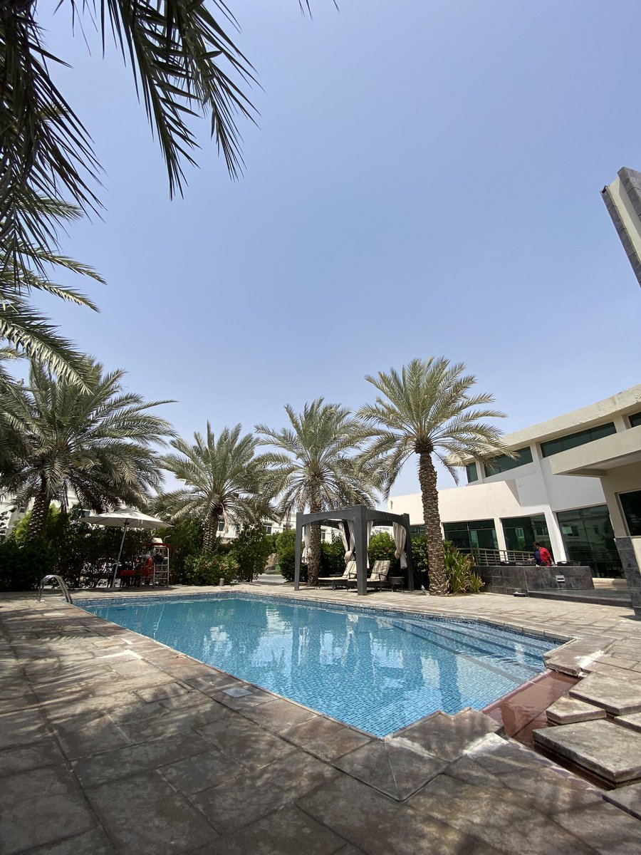 GihanSandakelu2's tweet photo. #POOL #alghadeer https://t.co/dnU66ty9Ze