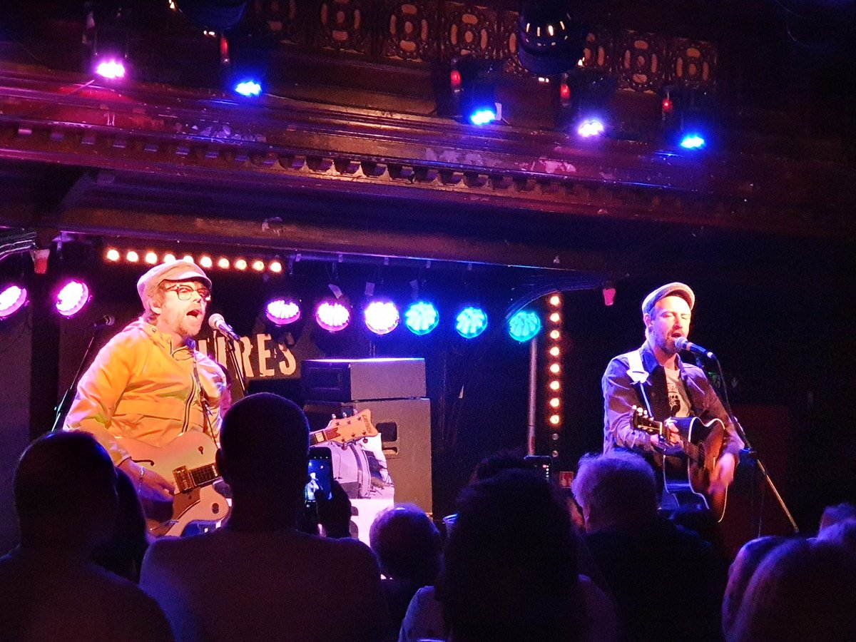 magicbusjim's tweet image. Bedford was the scene this weekend #bedfordisntshit #bedfordpark #bedfordesquires #paulweller #therifles #Esquires