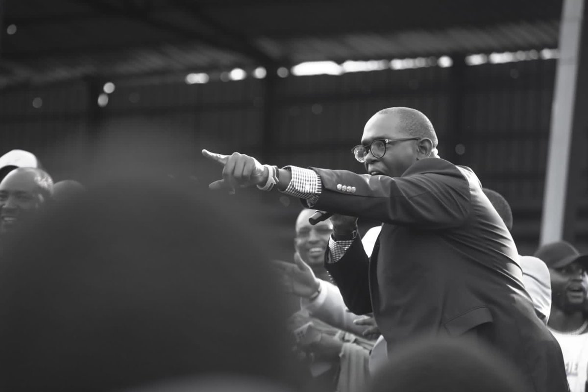 NziokaWaita's tweet photo. This evening team #WaitaNaSuluhu hosted the #MachakosPeaceConcert at the Kenyatta Stadium in Machakos Town .. it was all about the youth &amp; their future! The youth of Macha have said #WaitaNaSuluhu Tosha!!! https://t.co/b7tfAn5MRt