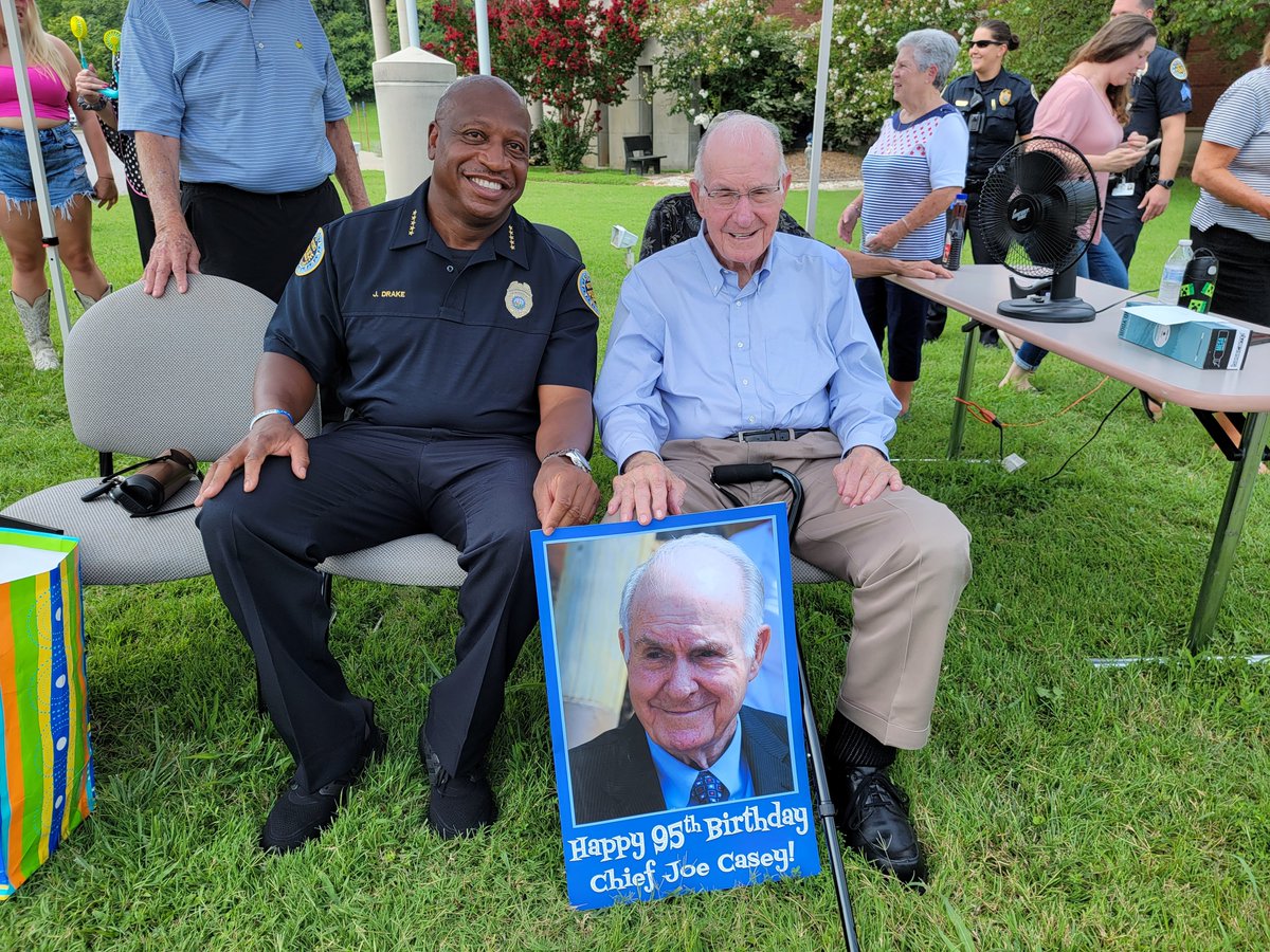 MNPDNashville's tweet image. The MNPD mourns the passing of retired Chief of Police Joe D. Casey, who died this morning on his 96th birthday. Chief Casey was appointed a patrolman in 1951. He rose through the ranks &amp;amp; served as acting, then permanent chief from 1973-1989.